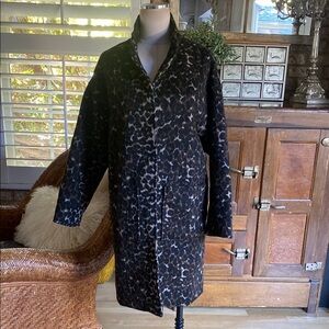 J. MCLAUGHLIN WOOL BLEND BUTTON LEOPARD PRINT JACKET MEDIUM EXCELLENT